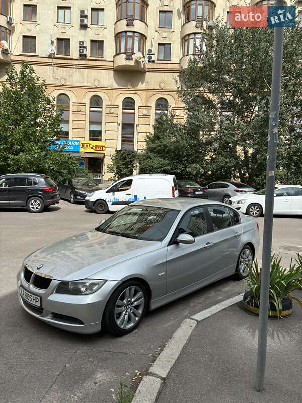 2006 bmw 320i