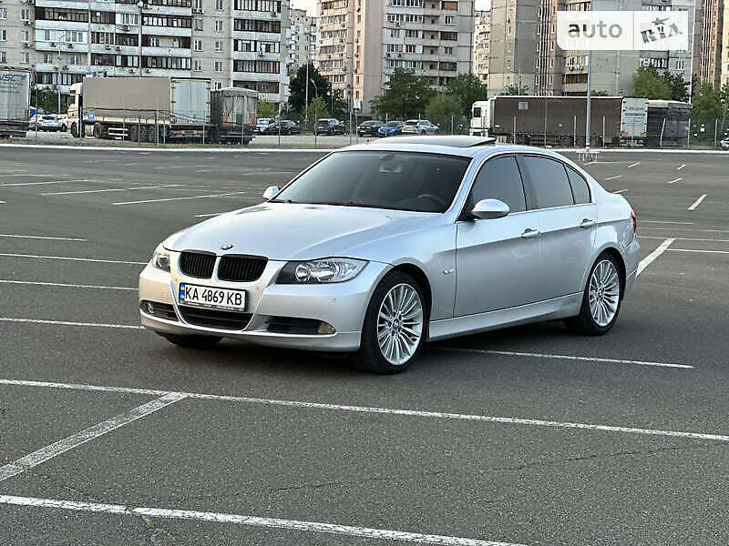 2005 bmw 325i
