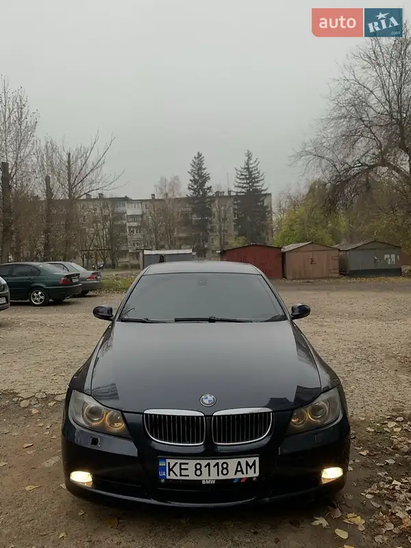 2005 bmw 325i