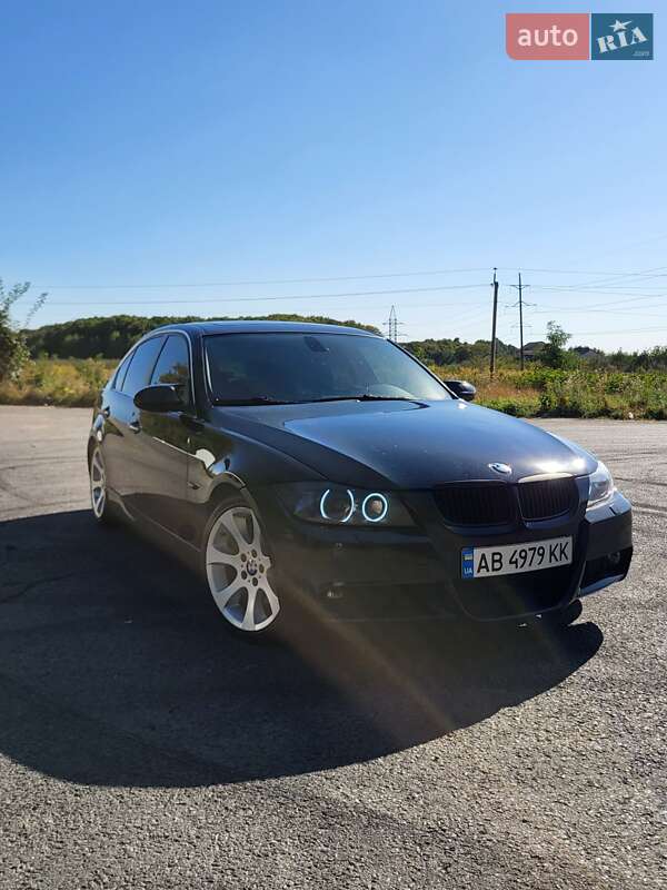 2005 bmw 330i
