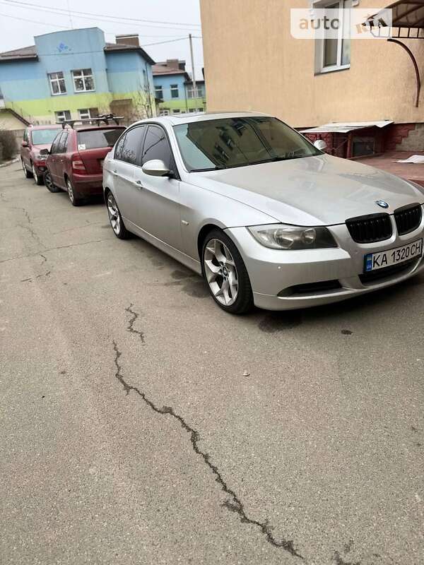 2005 bmw 3 series