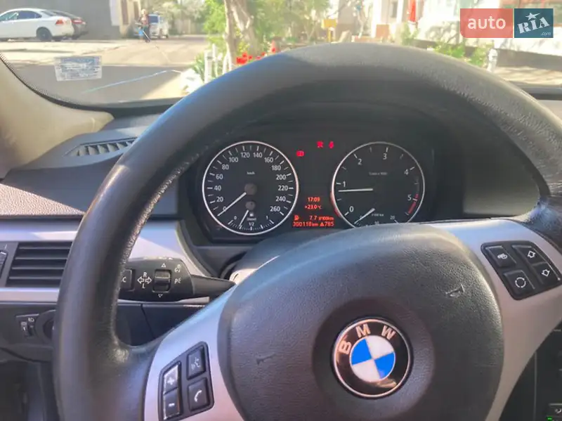 2005 bmw 320d