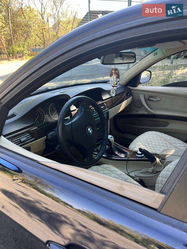 2008 bmw 318i