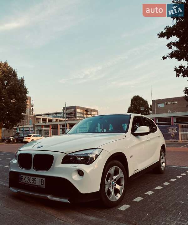 2011 bmw x1