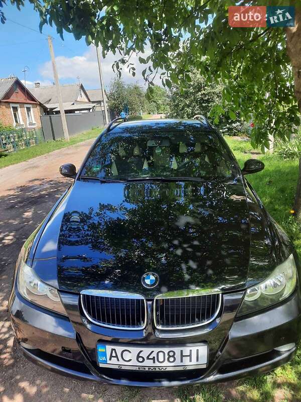 2008 bmw 318i