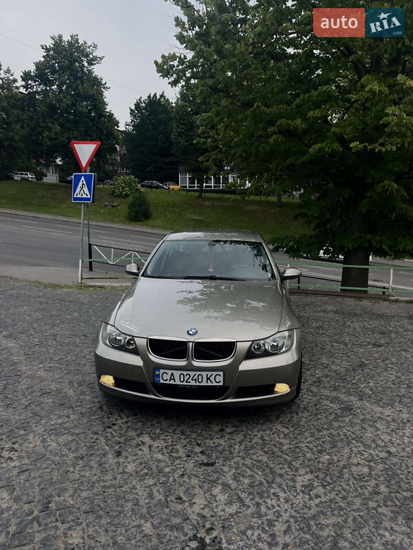 2007 bmw 318i