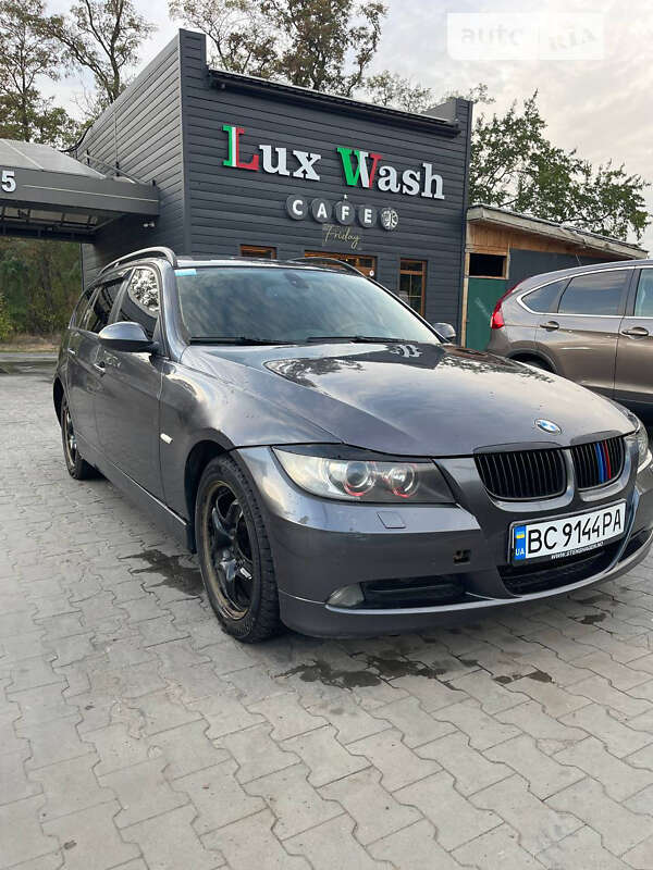 2006 bmw 318i