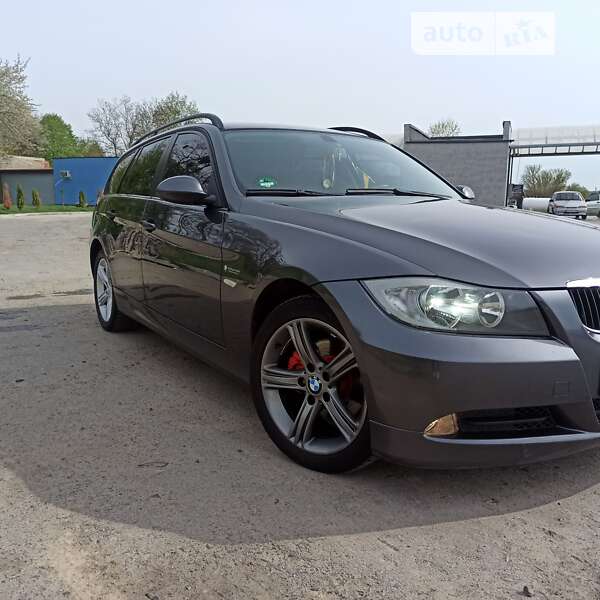2005 bmw 320i