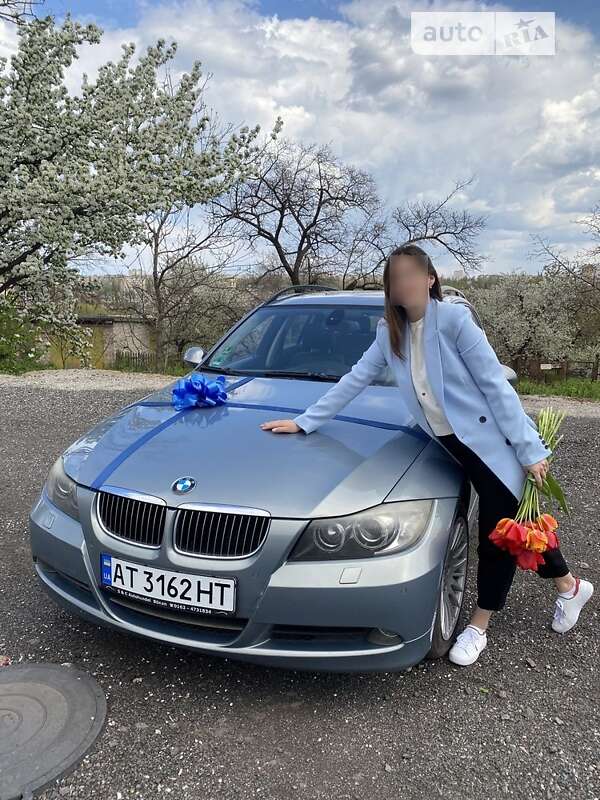 2005 bmw 325i