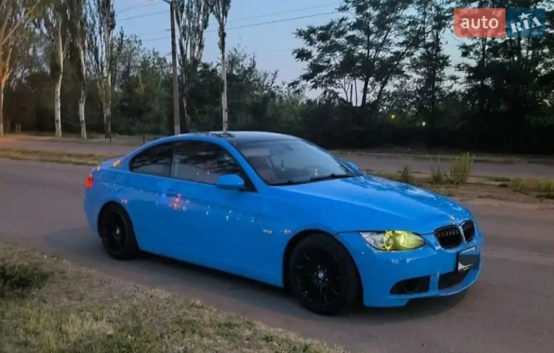 2008 bmw 320i