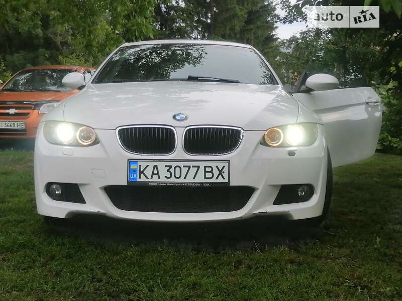 2008 bmw 320i