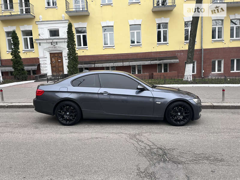 2008 bmw 330i
