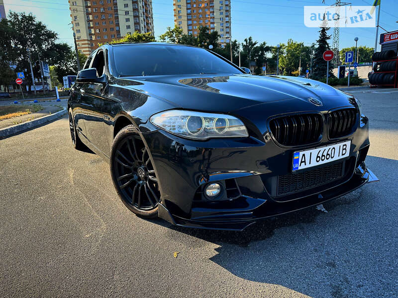 2011 bmw 520i