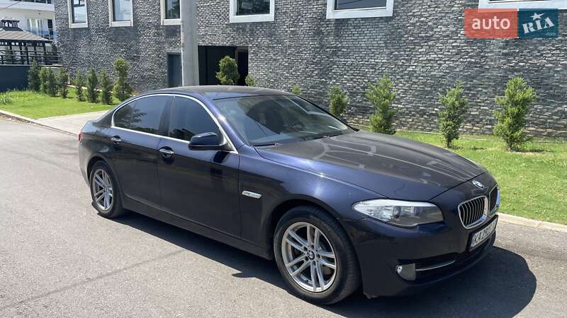 2012 bmw 520i
