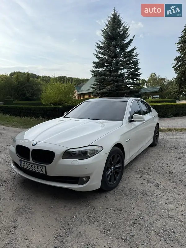 2012 bmw 520i