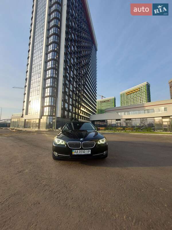 2012 bmw 520i