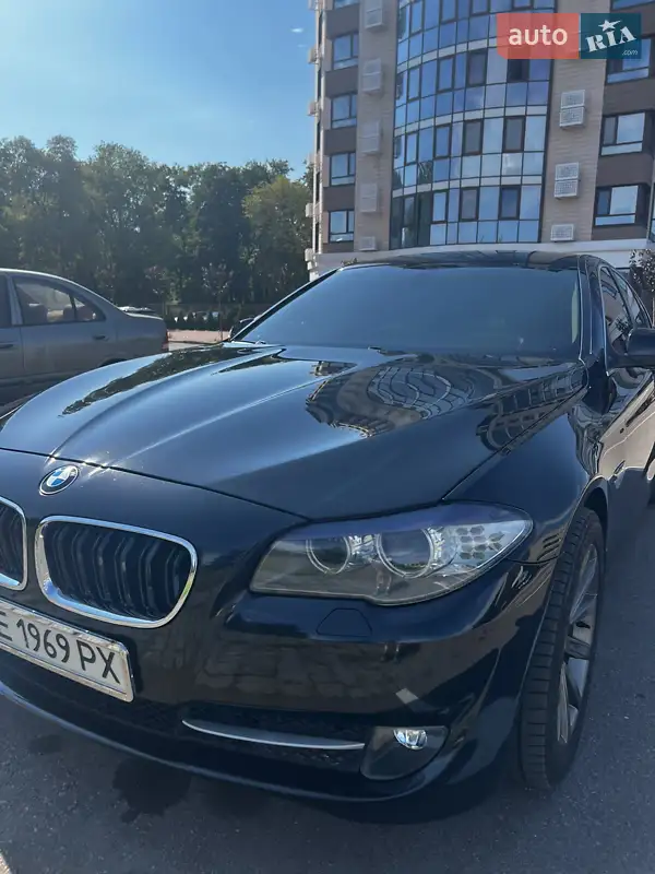 2011 bmw 520i