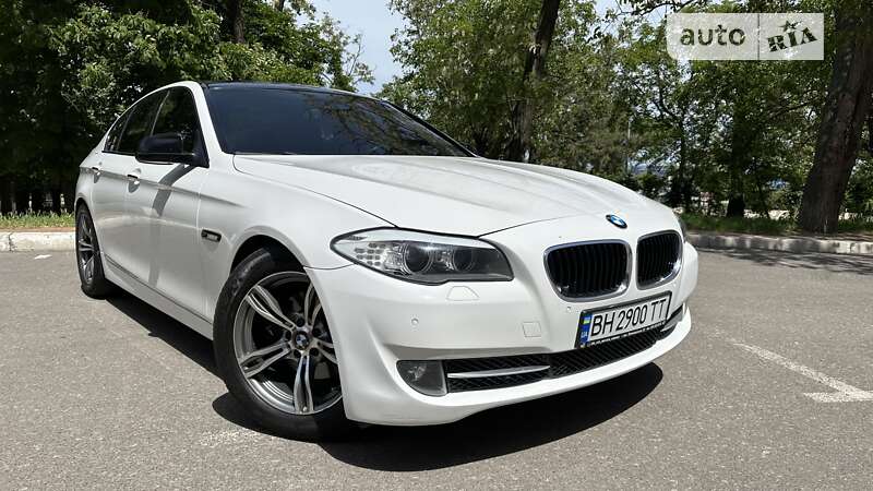 2012 bmw 520i