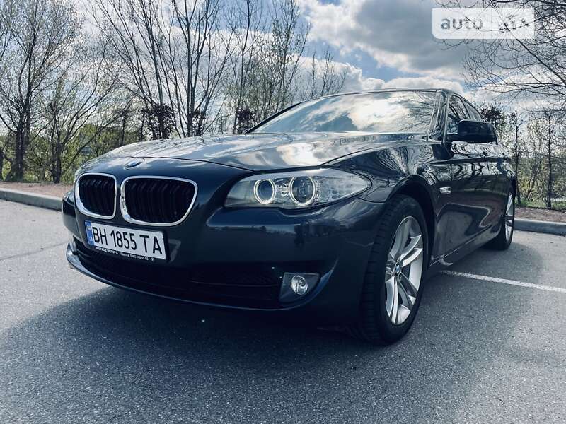 2013 bmw 520i