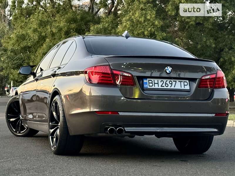 2012 bmw 520i