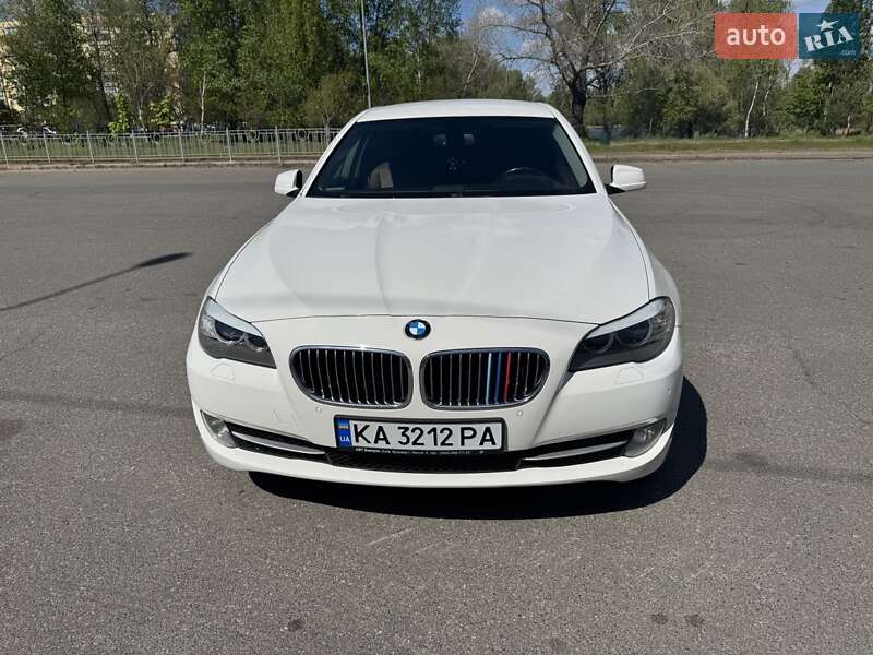 2012 bmw 520i