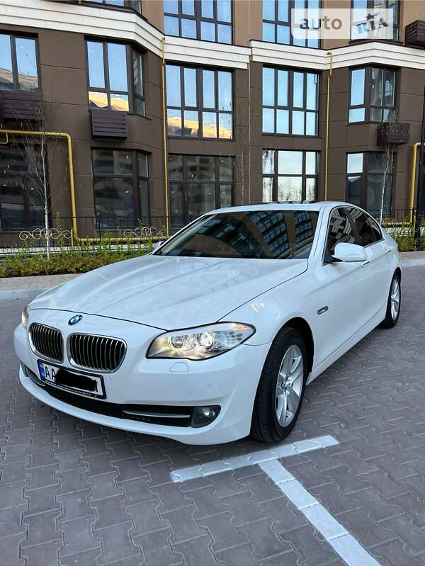 2012 bmw 528