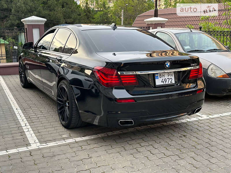 2012 bmw 740