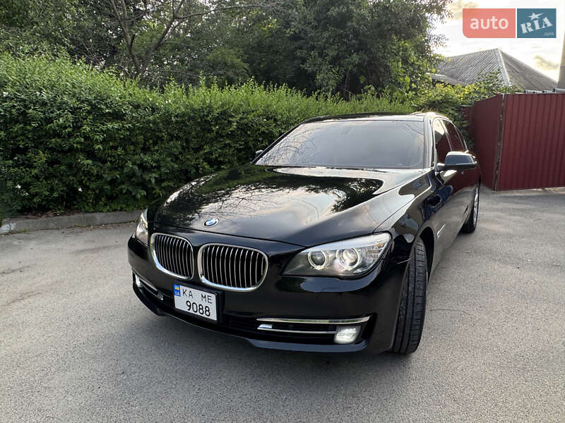 2012 bmw 740
