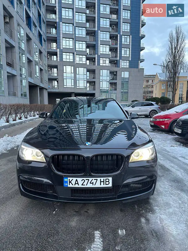 2012 bmw 740
