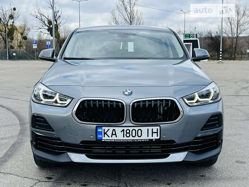 2022 bmw x2