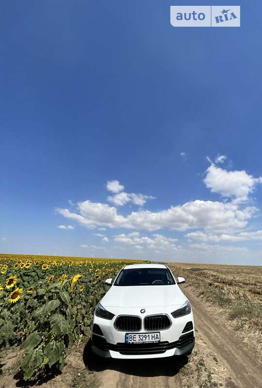 2022 bmw x2