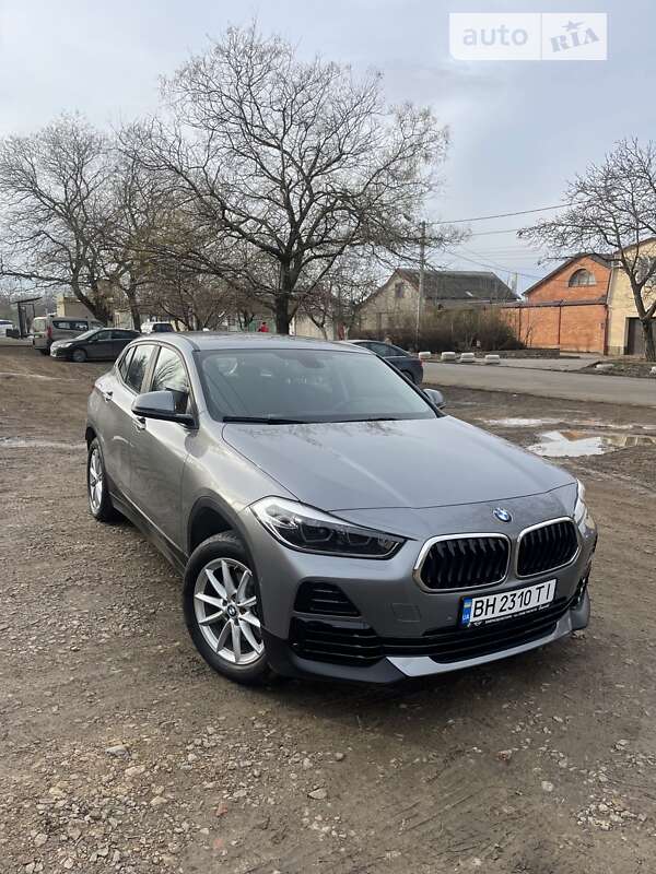 2022 bmw x2