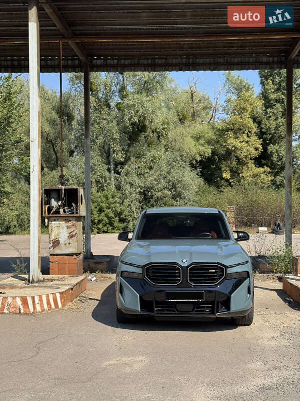 2023 bmw xm