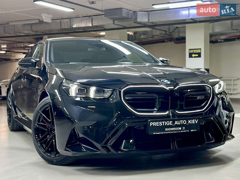 2025 bmw m5