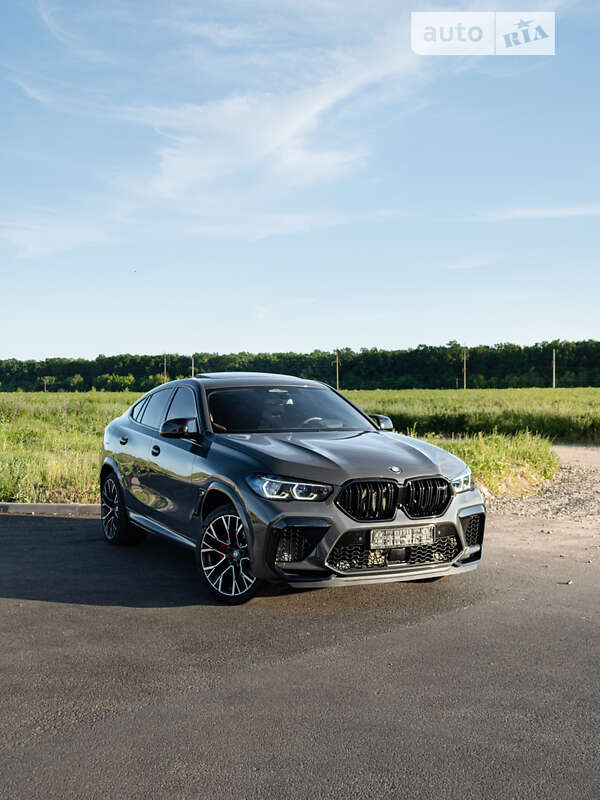 2022 bmw x6 m