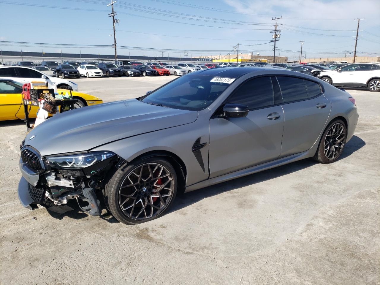 2023 bmw m8