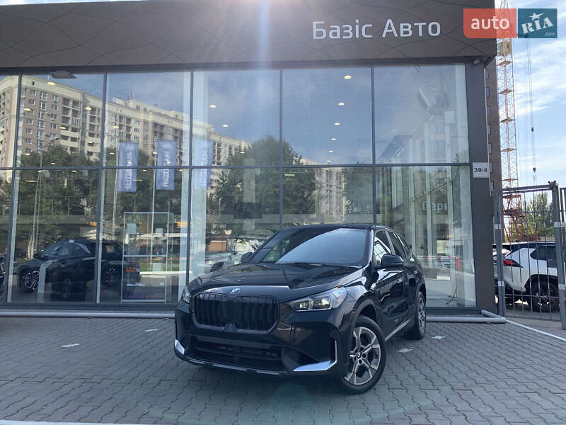 2023 bmw x1