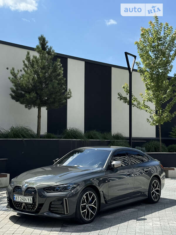 2022 bmw i4