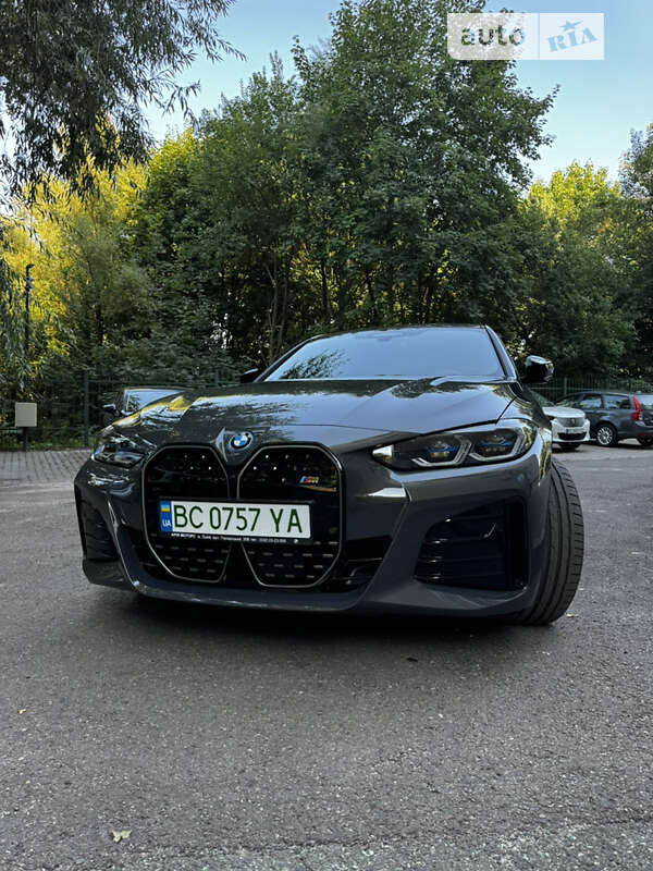 2022 bmw i4