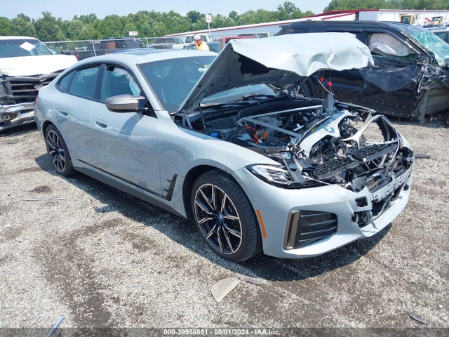 2022 bmw i4