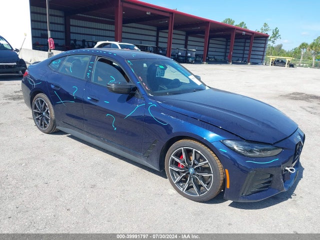 2022 bmw i4