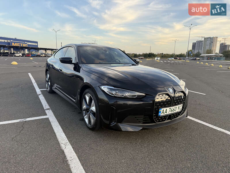 2023 BMW i4