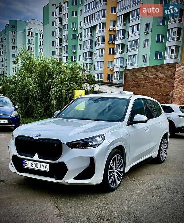 2023 bmw ix1