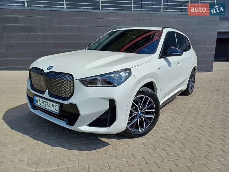 2024 bmw ix1
