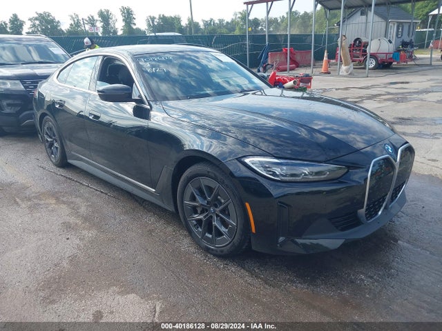 2022 bmw i4
