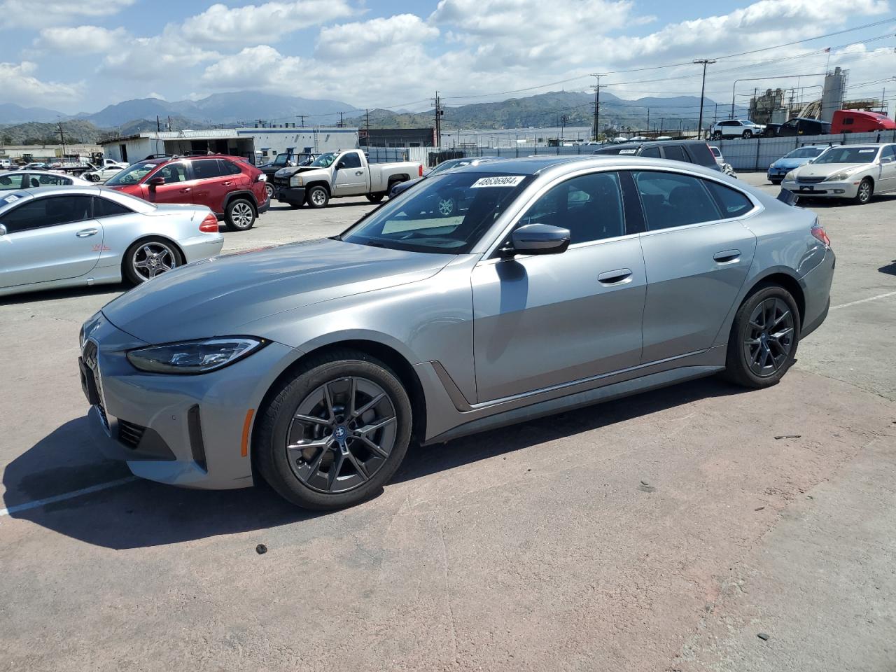 2022 bmw i4