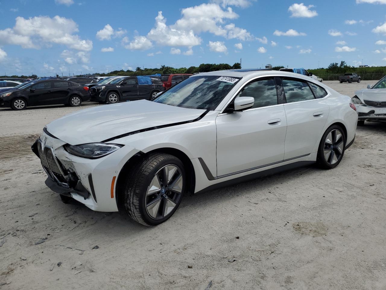 2023 bmw i4