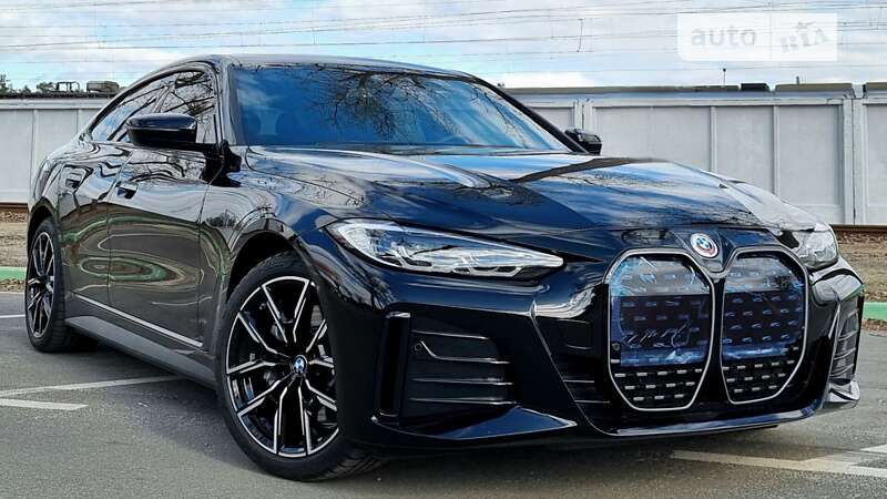 2023 bmw i4