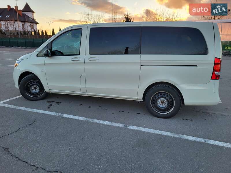 2015 mercedes-benz metris