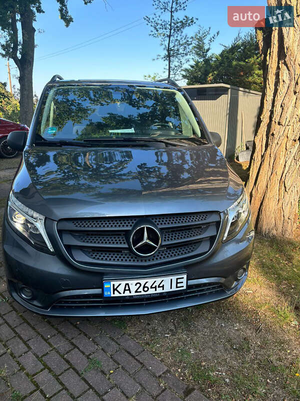 2015 mercedes-benz metris